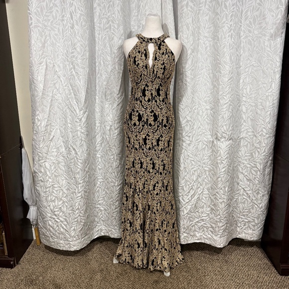 Source Unknown Dresses & Skirts - black and gold body con formal prom halter fitted size small bridesmaid dress
